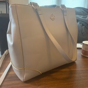 Glass Ladder & Co Michelle Tote and Accessories